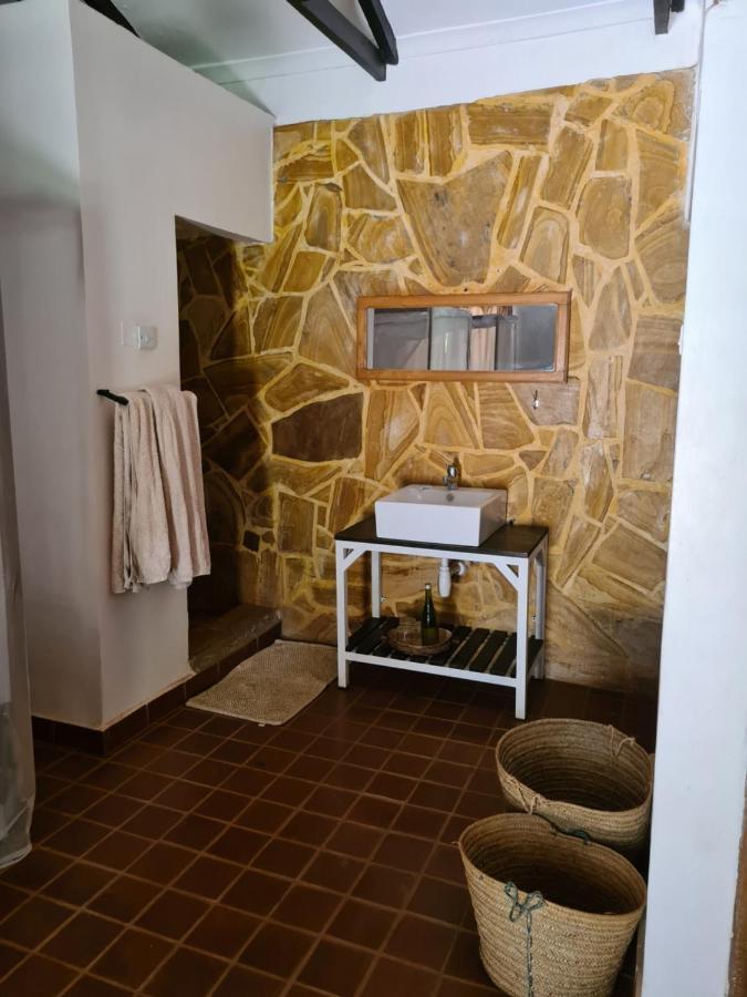 מושי Honey Badger Lodge מראה חיצוני תמונה